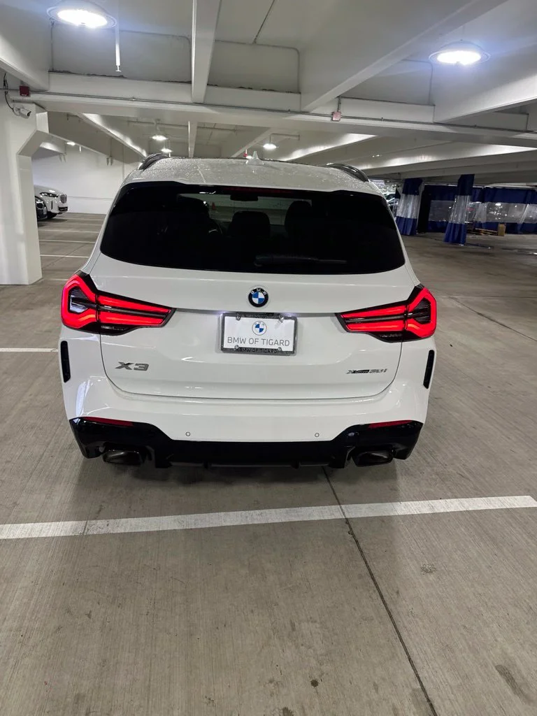 Used 2024 Alpine White BMW xDrive30i image 5