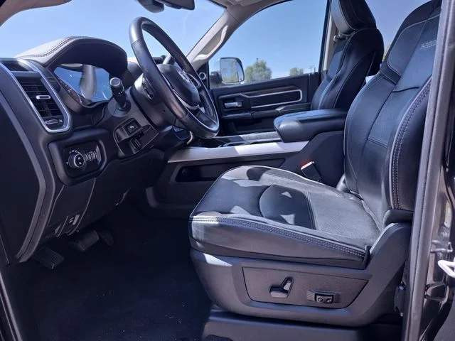 Used 2022 Black Ram Laramie image 12