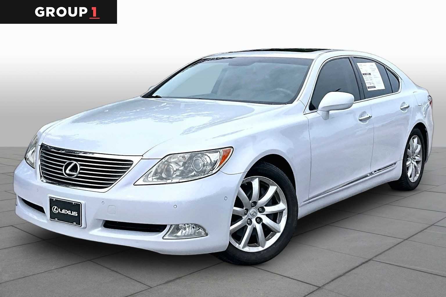 2008 Lexus LS Base