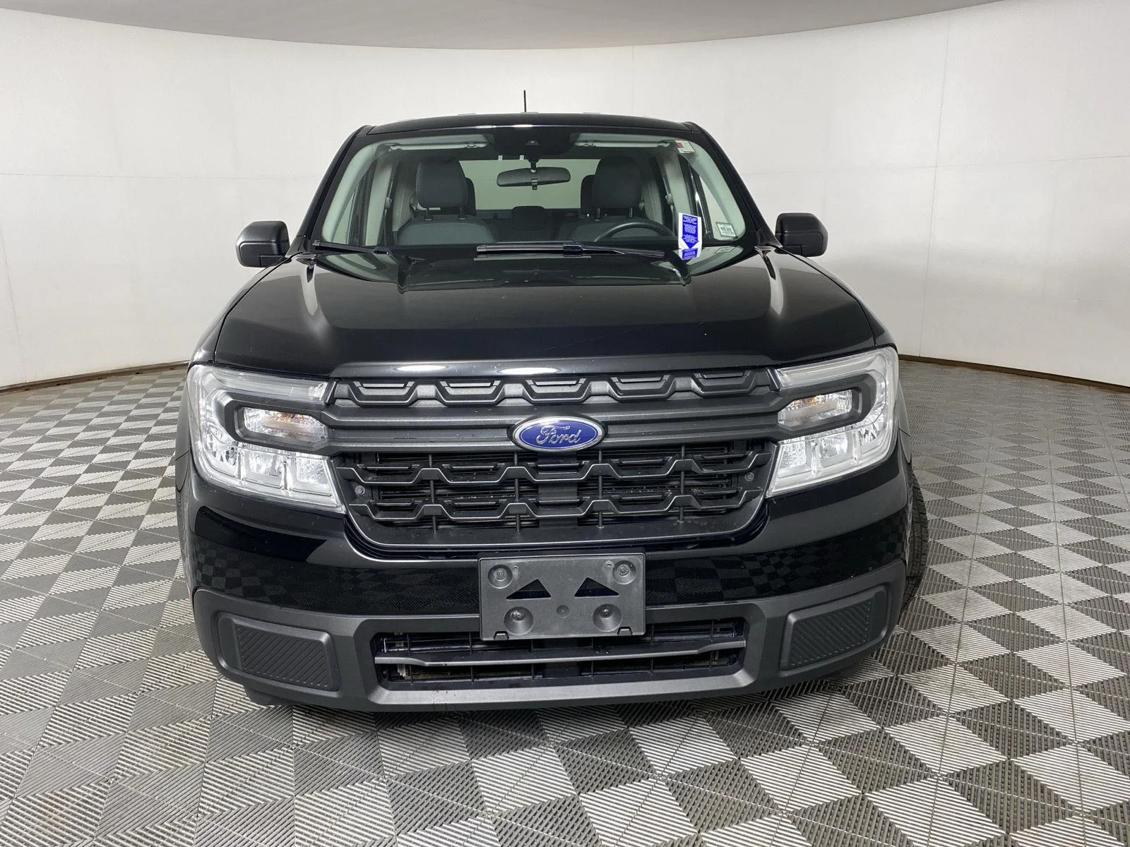Used 2024 Shadow Black Ford XL image 11