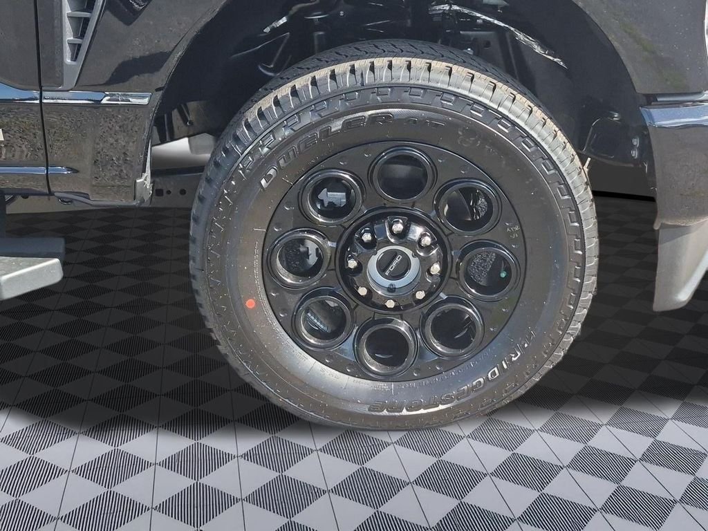 New 2026 Agate Black Metallic Ford F-250® Lariat® image 67