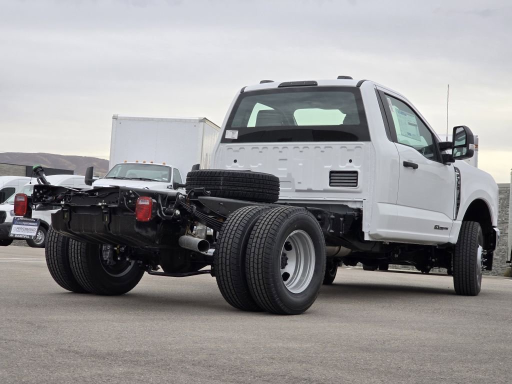 New 2026 Oxford White Ford XL image 23