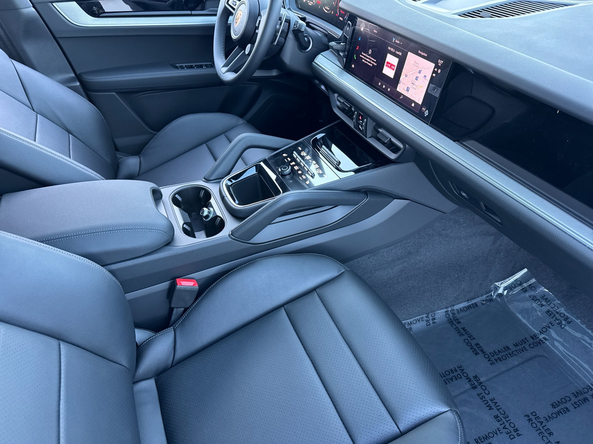 New 2026 Vanadium Grey Metallic Porsche Cayenne (AWD) image 24