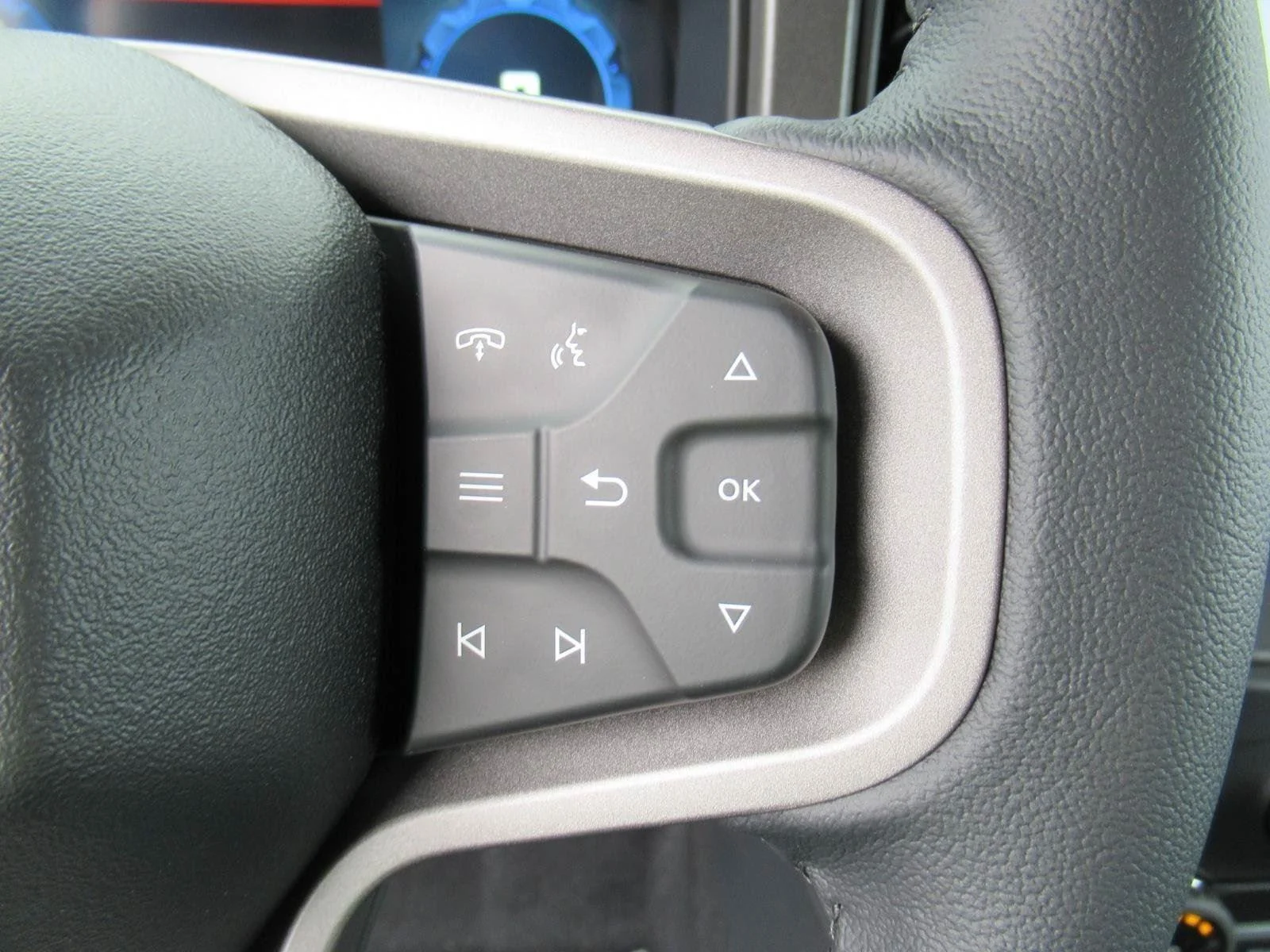 New 2026 Avalanche Gray Ford Big Bend® image 25