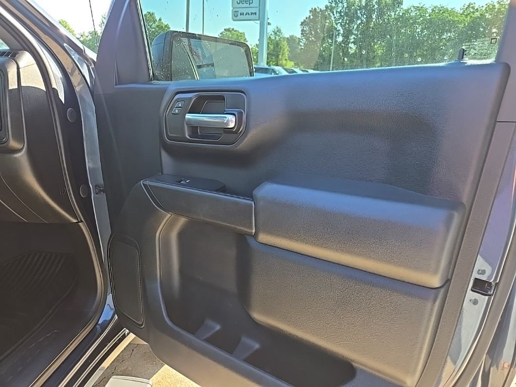 Used 2021 Gray Chevrolet Custom image 70