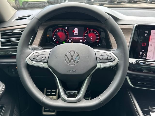 New 2026 Deep Black Pearl Volkswagen 2.0T SEL Premium R-Line image 26
