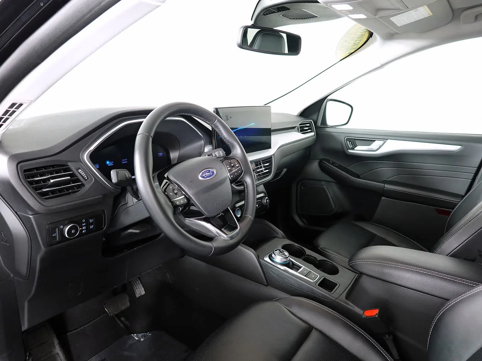 Used 2025 Agate Black Ford Platinum image 10