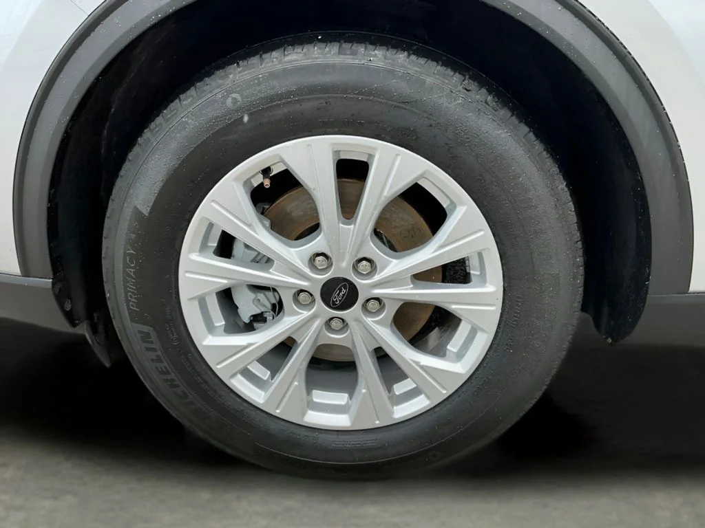 Used 2024 Silver Ford Active image 29