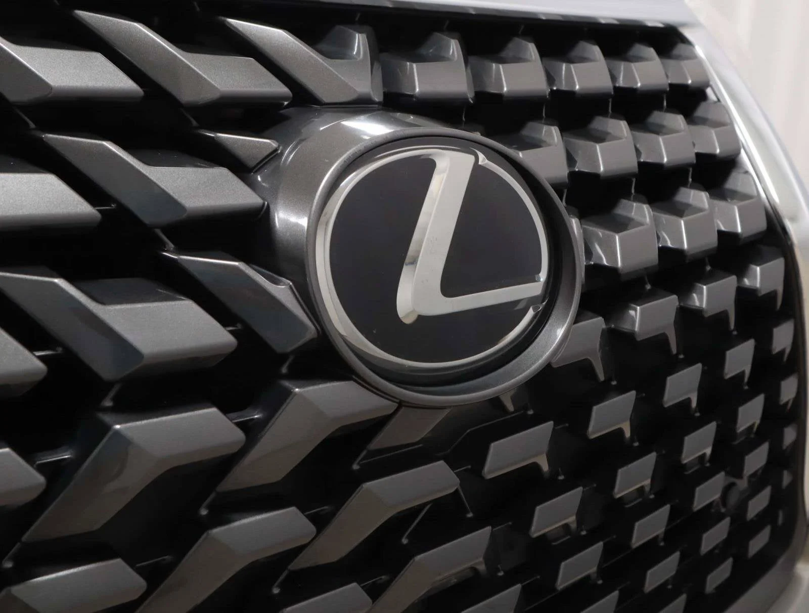 Used 2020 Silver Lexus GX 460 Premium image 9
