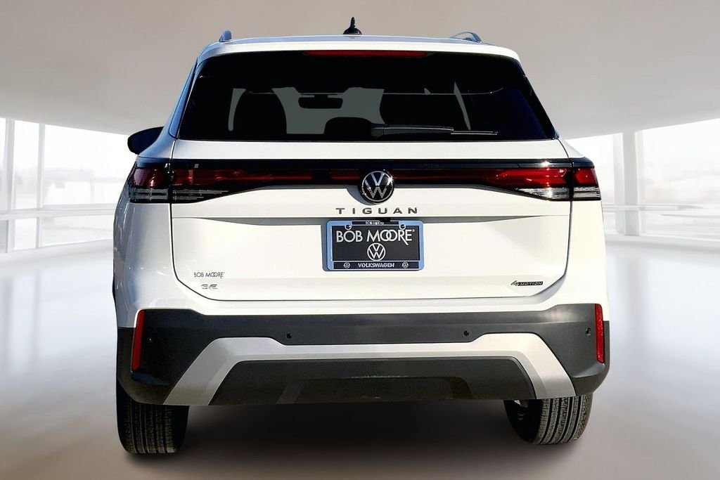 New 2026 Pure White Volkswagen 2.0T SE image 4