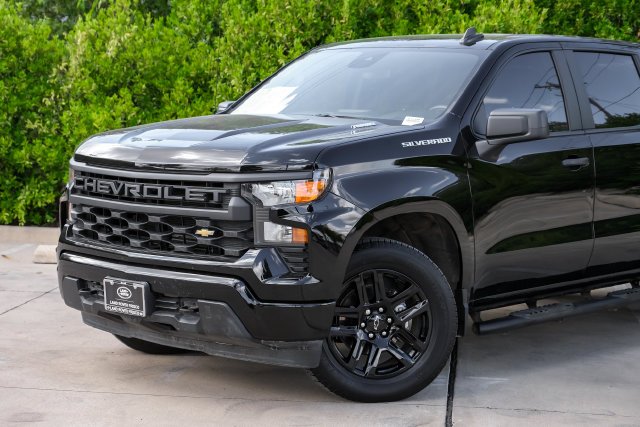 Used 2026 Black Chevrolet Custom image 5