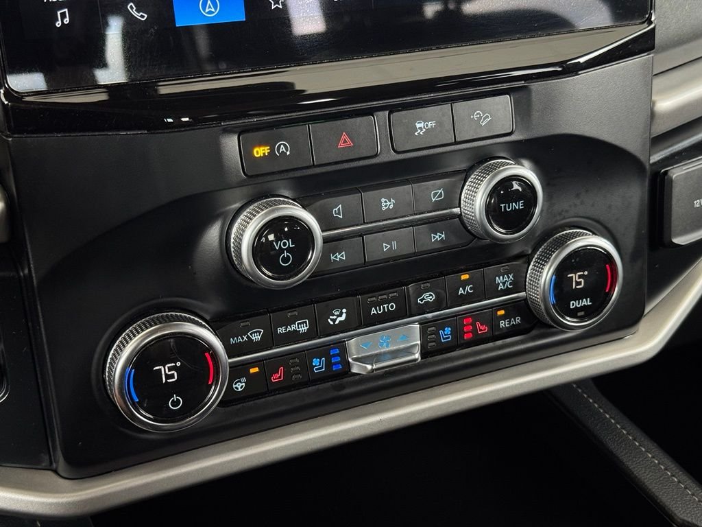 Used 2024 Black Ford XLT image 38