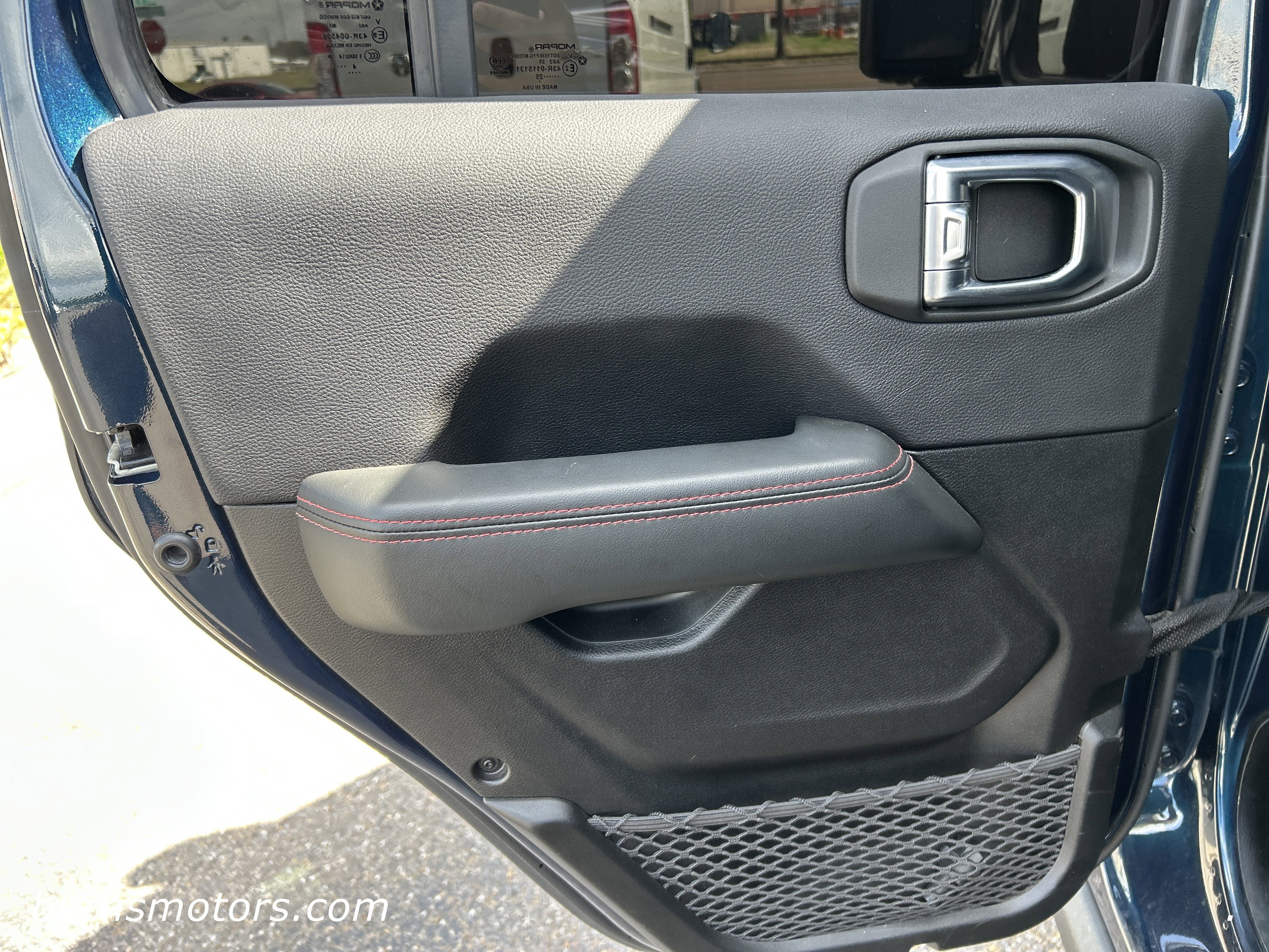 Used 2025 Fathom Blue Jeep Rubicon X image 10