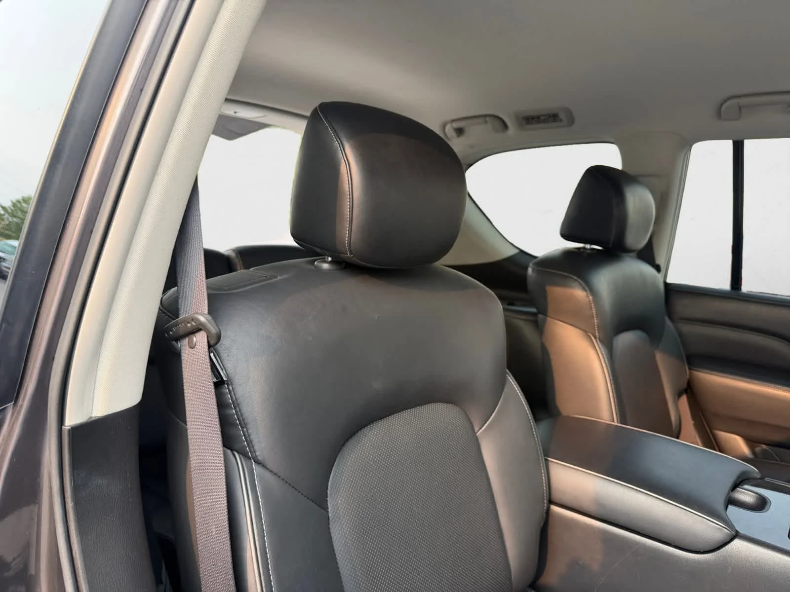 Used 2024 Anthracite Gray INFINITI LUXE image 20