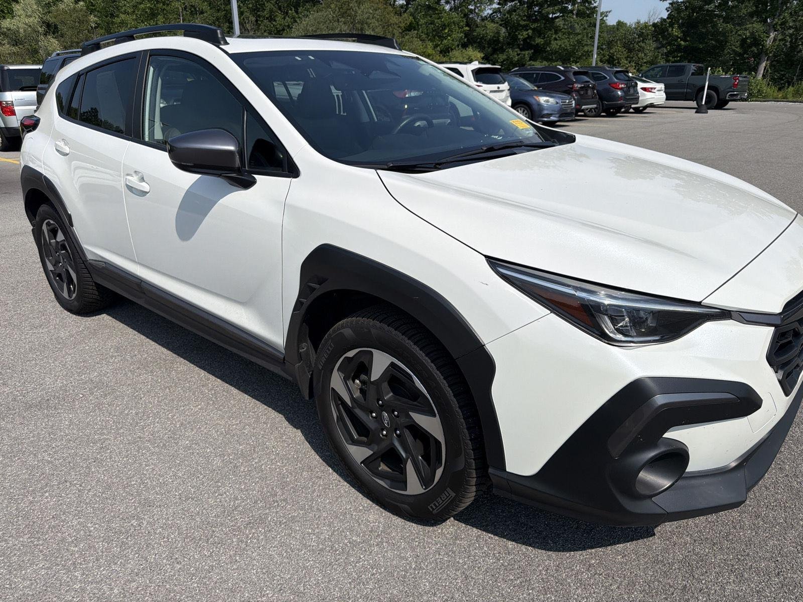 Used 2024 Crystal White Pearl Subaru Limited image 9