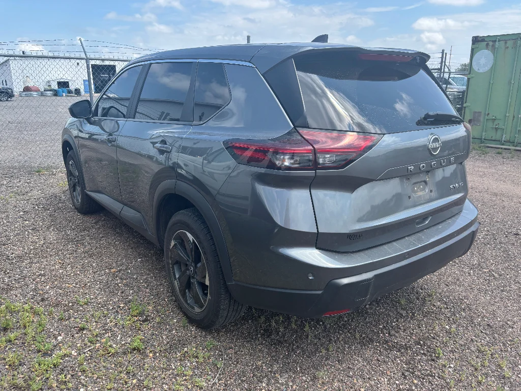 Used 2024 Gun Metallic Nissan SV image 4