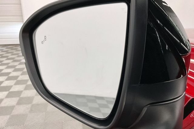 New 2026 Scarlet Ember Tintcoat/Super Black Nissan Platinum image 32