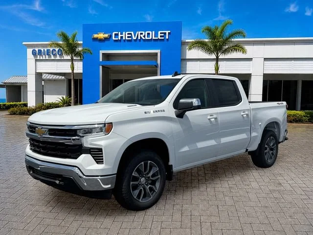 New 2026 Summit White Chevrolet LT (2FL) image 3