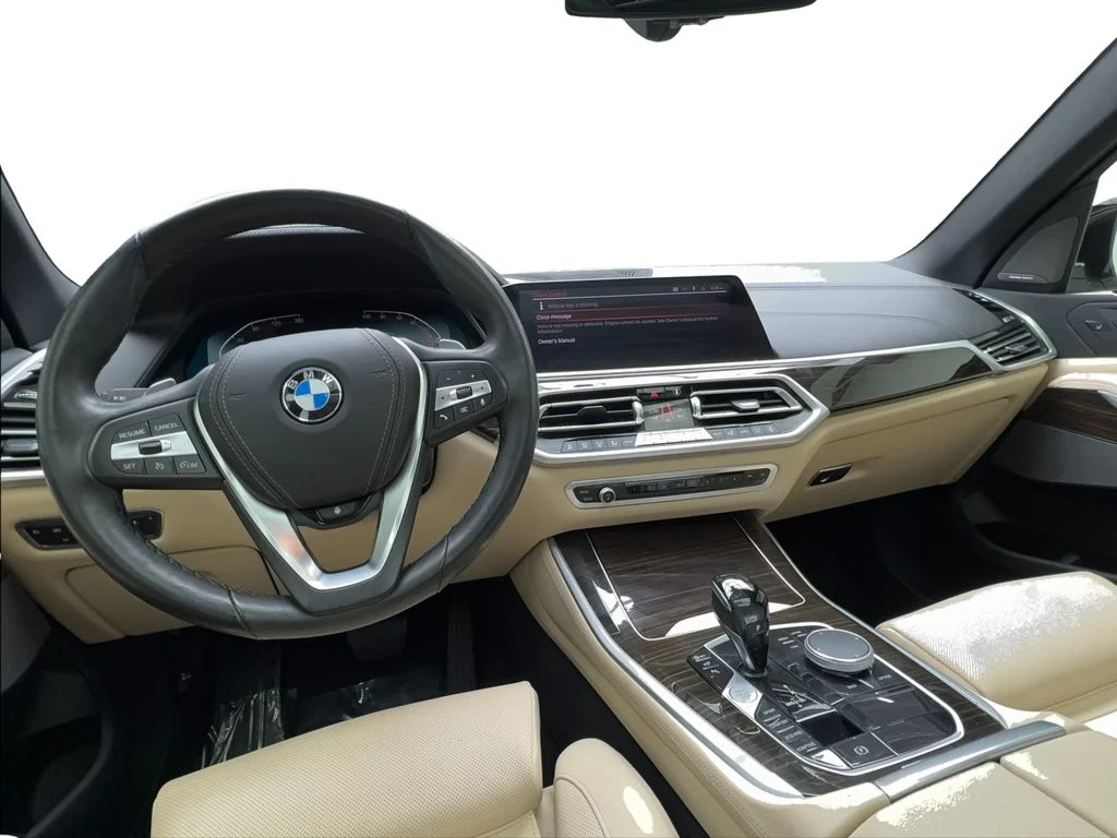 Used 2021 White BMW sDrive40i image 37