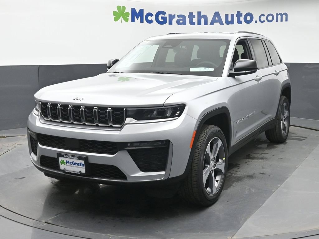 New 2026 Silver Zynith Exterior Paint Jeep Limited image 20
