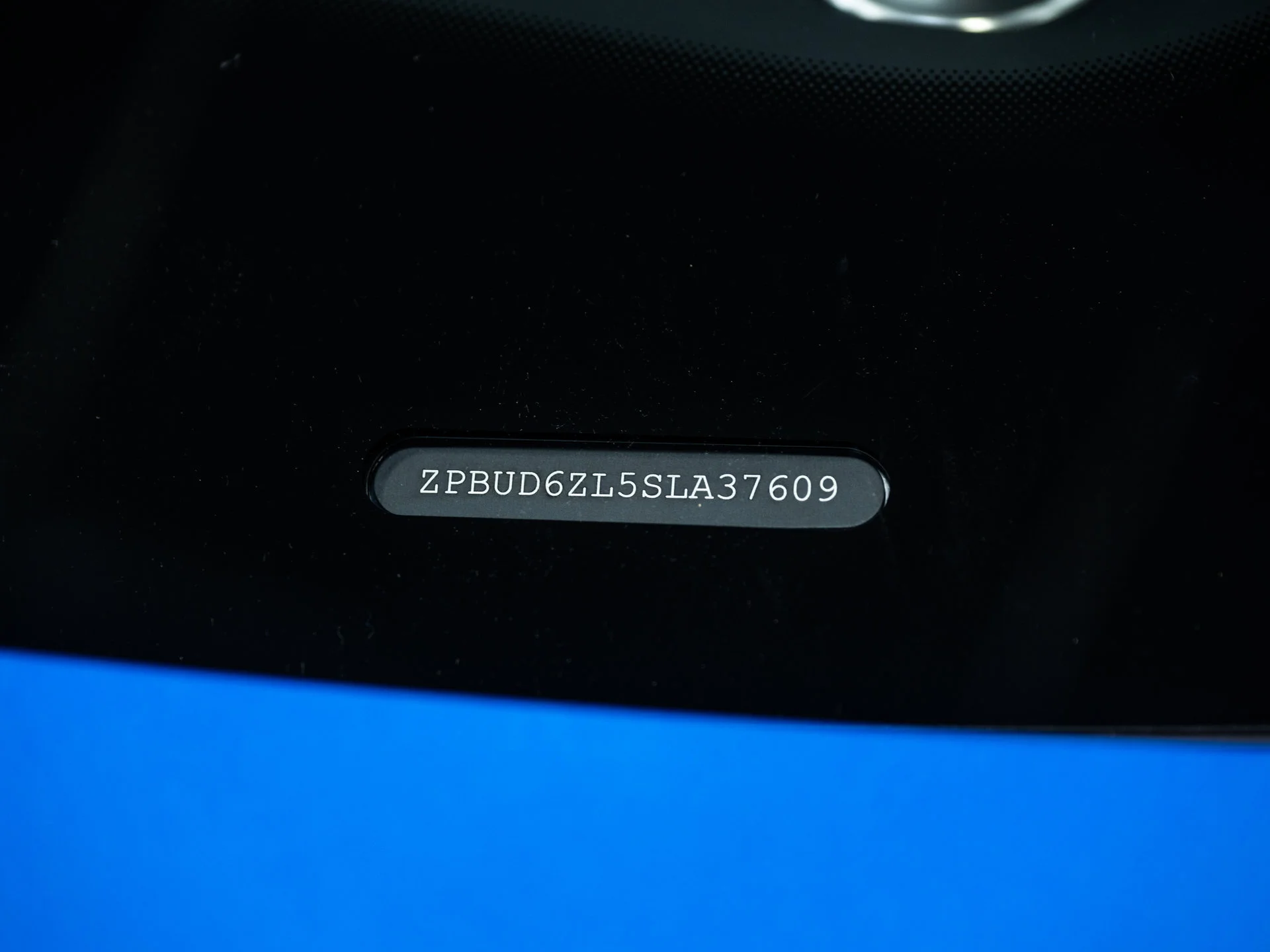 Used 2025 Blu Eleos Metallic Lamborghini SE image 106