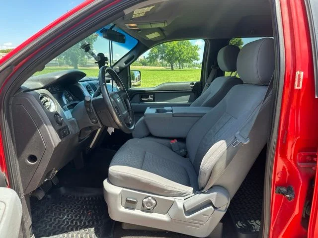 Used 2013 Red Ford XLT image 9