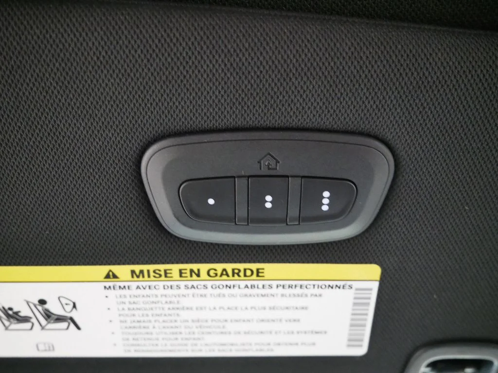 2026 Chrysler Pacifica Select - Photo 51
