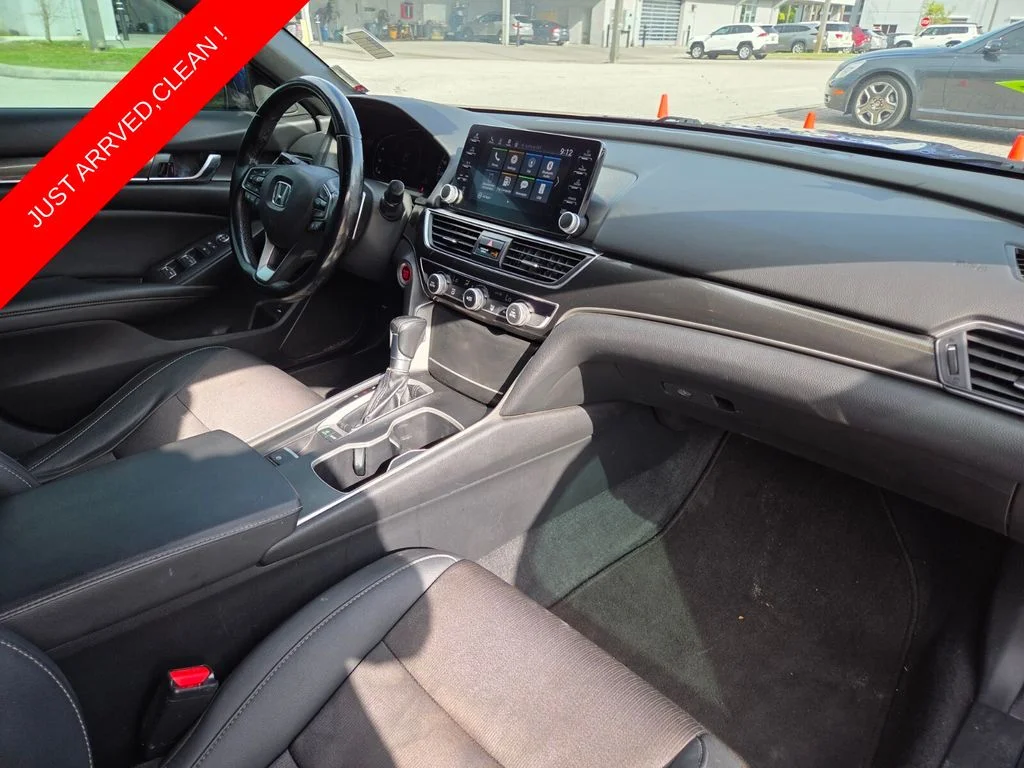 Used 2020 Blue Honda Sport image 13