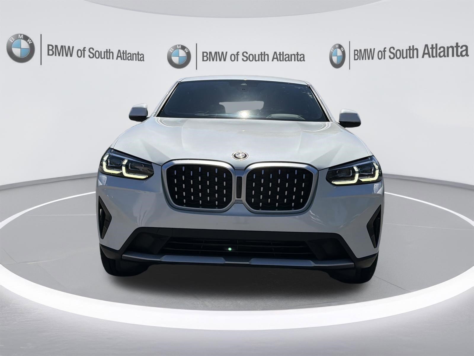 Used 2025 Mineral White Metallic BMW xDrive30i image 29