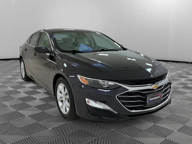 Used 2022 Gray Chevrolet LT image 7