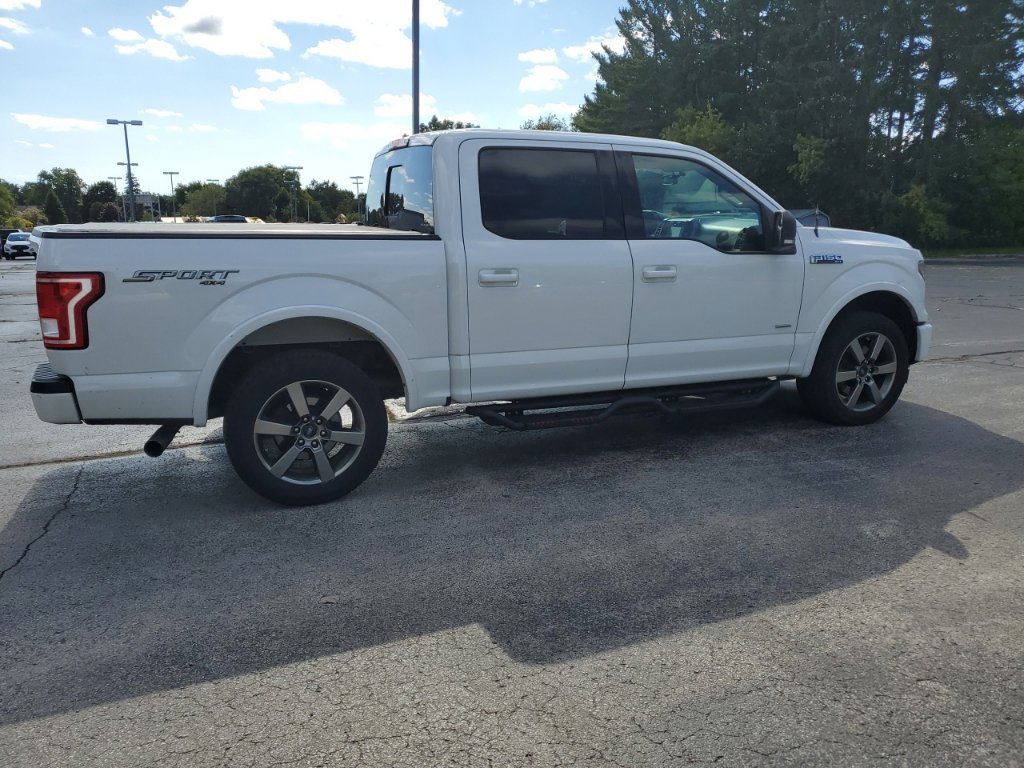 Used 2017 Oxford White Ford XLT image 3