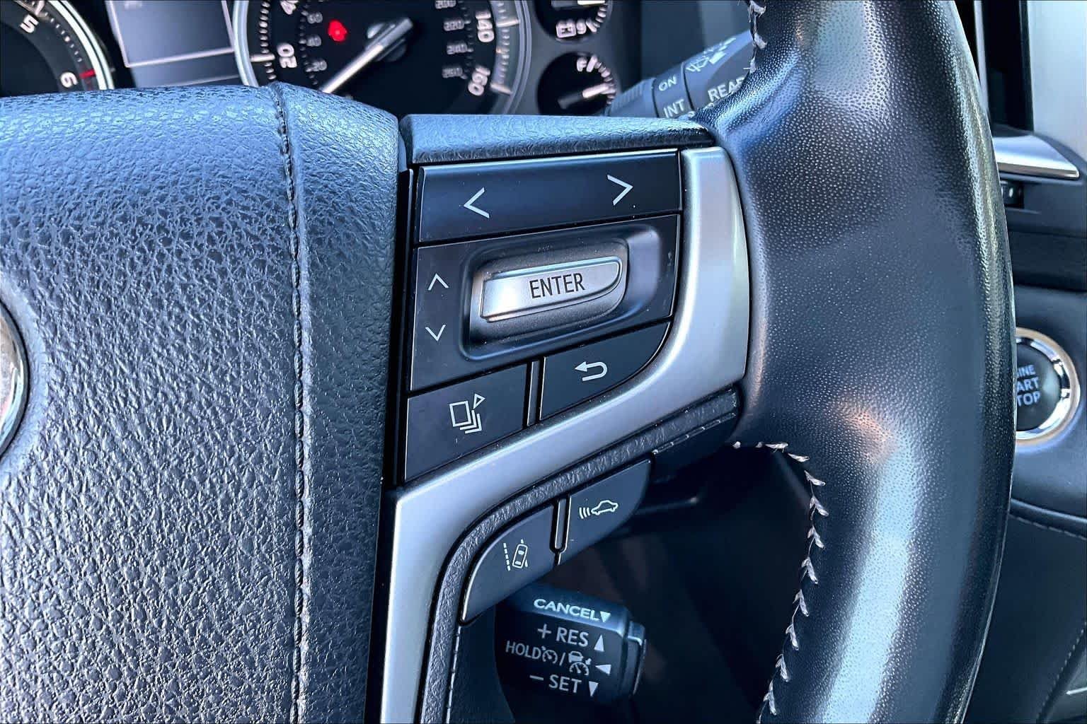 Used 2019 Magnetic Gray Metallic Toyota  image 21