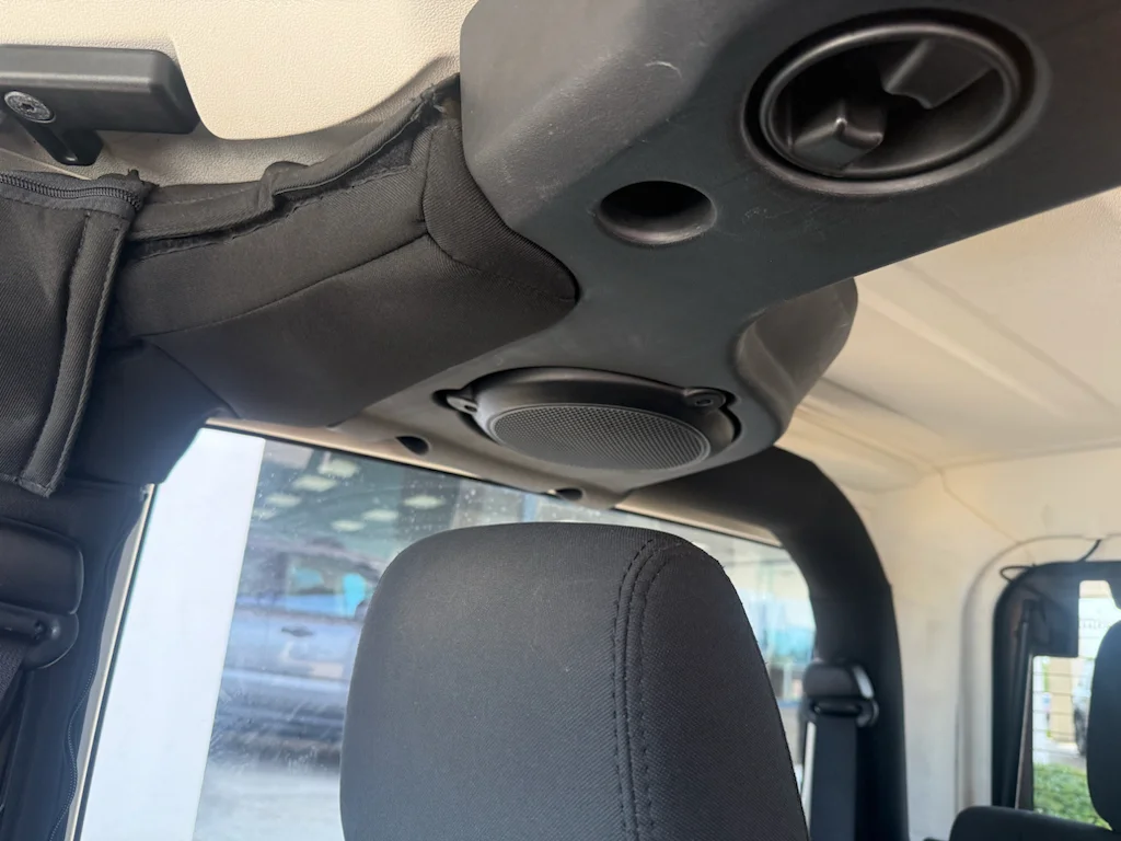 Used 2011 Sahara Tan Jeep Sahara image 15