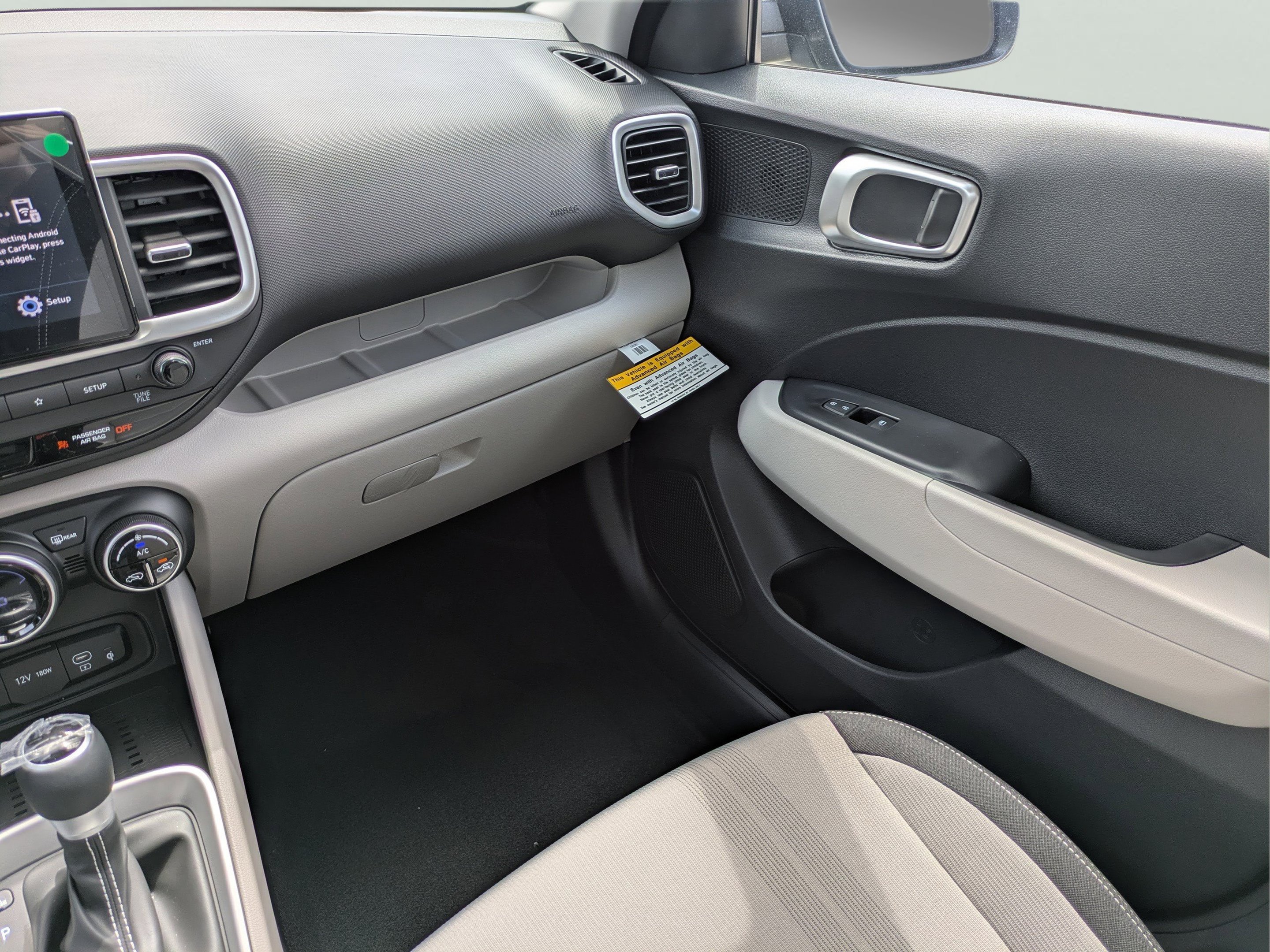 New 2026 Onyx Black Hyundai SEL image 15