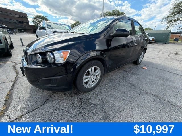 Used 2016 Chevrolet Sonic LT with VIN 1G1JC5SB2G4128209 for sale in Oak Lawn, IL