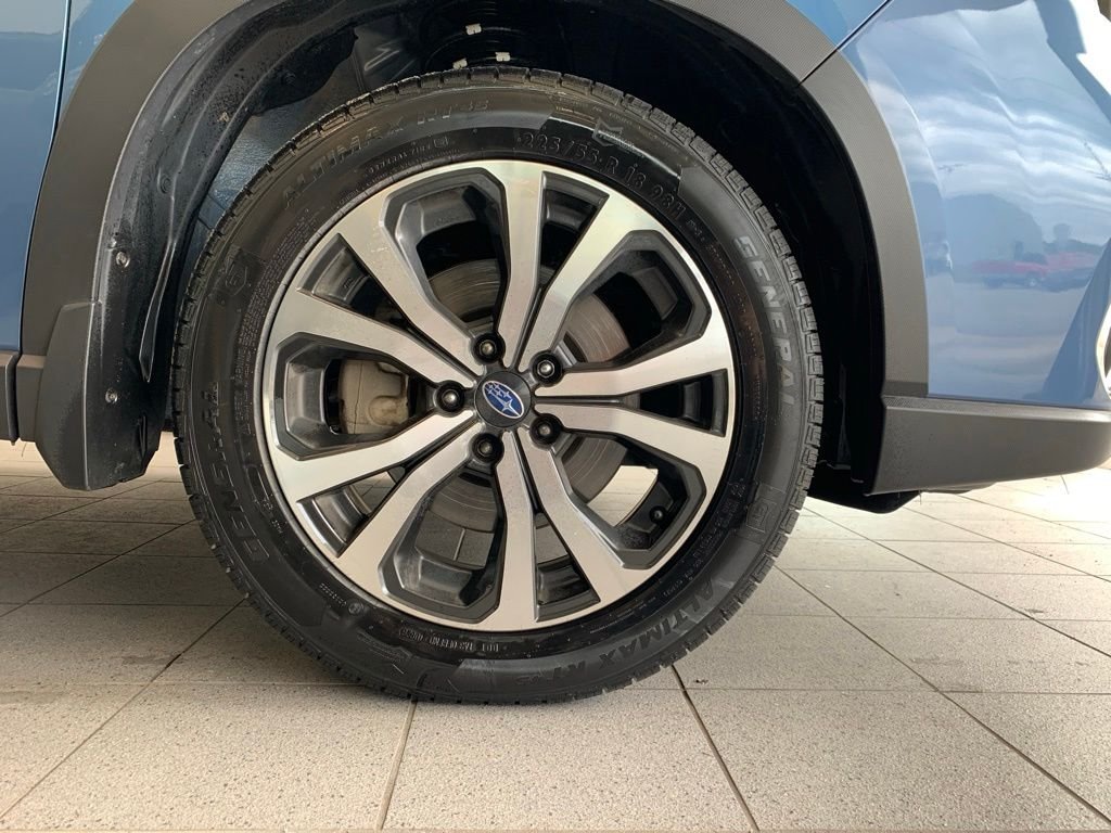 Used 2020 Blue Subaru Limited image 27