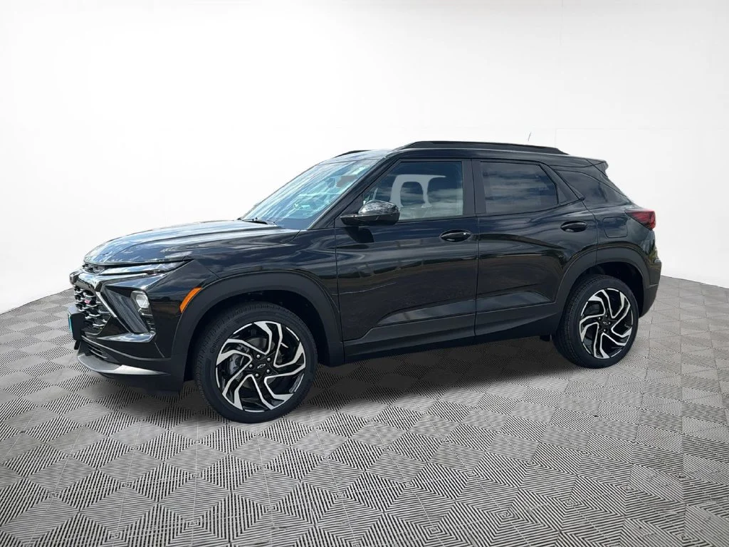 New 2026 Mosaic Black Metallic Chevrolet LT image 2