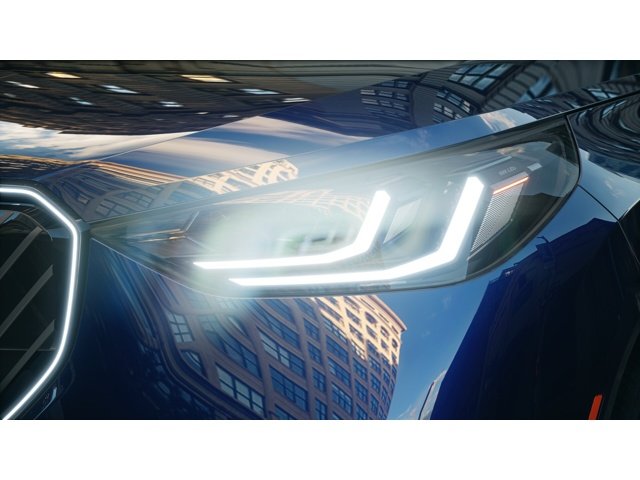 New 2026 Tanzanite Blue II Metallic BMW 30 xDrive image 6