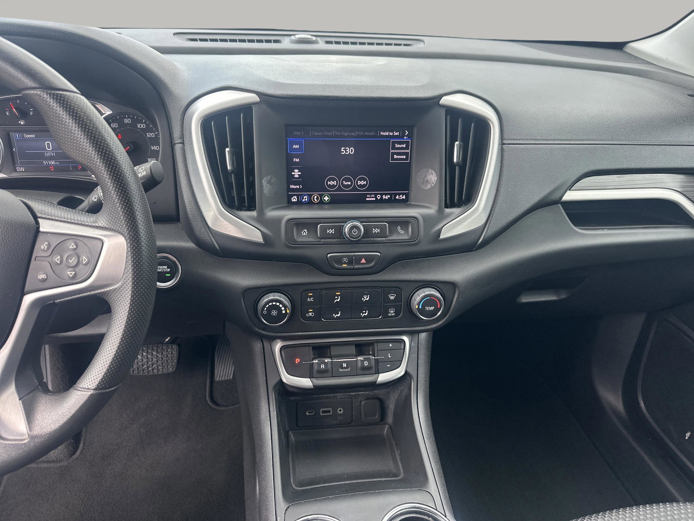 Used 2024 Summit White GMC SLE image 25