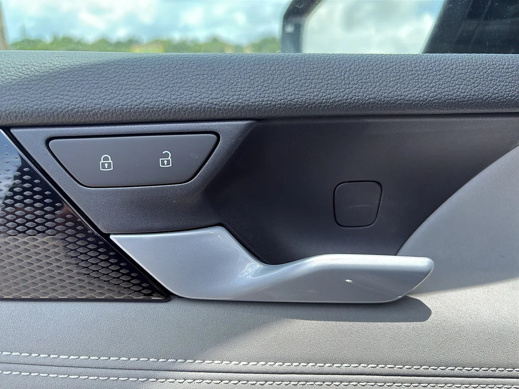 New 2026 Deep Black Pearl Volkswagen SE R-Line Black FWD image 34