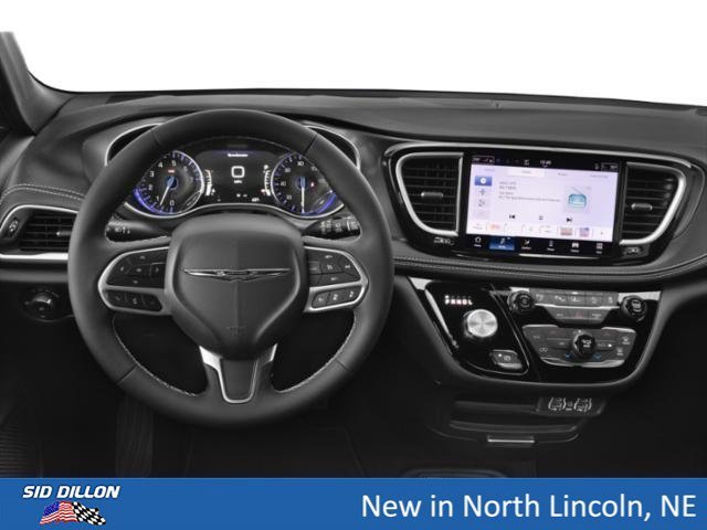 New 2026 Bright White Clear-Coat Exterior Paint Chrysler Select image 9