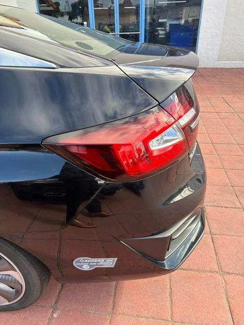Used 2020 Black Metallic Honda Touring image 8
