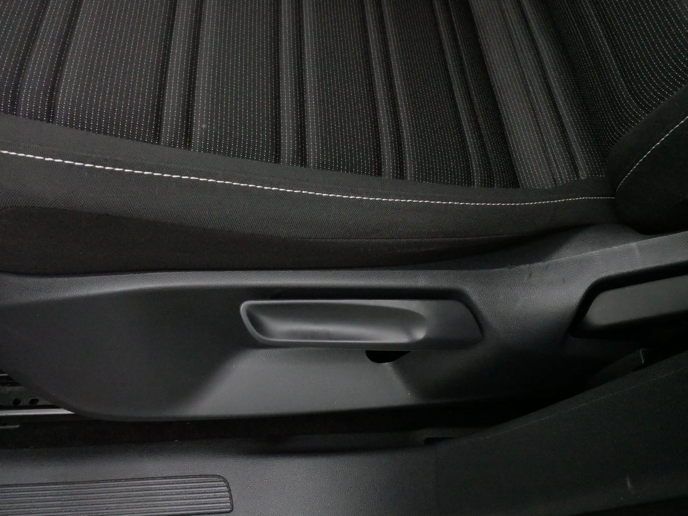 Certified Used 2024 Deep Black Pearl Volkswagen S image 20