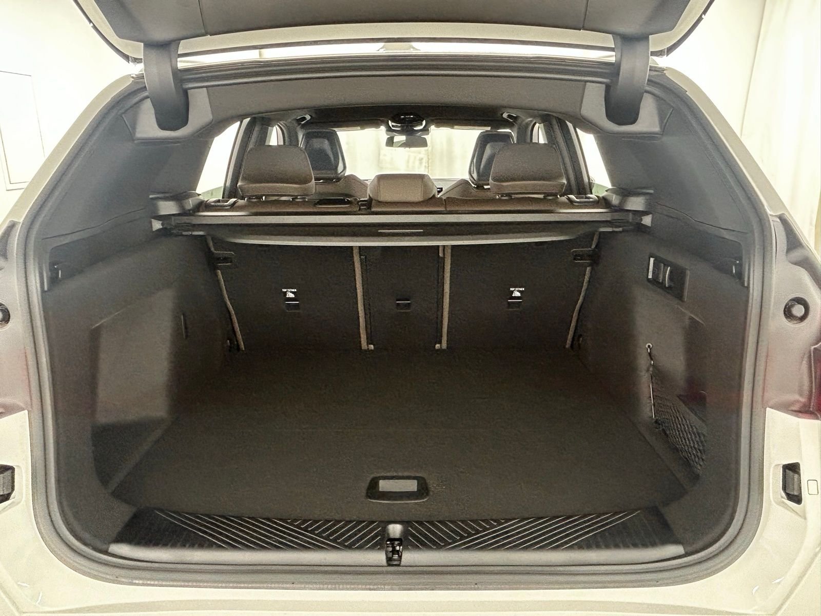 2026 BMW X3 30 - Photo 34