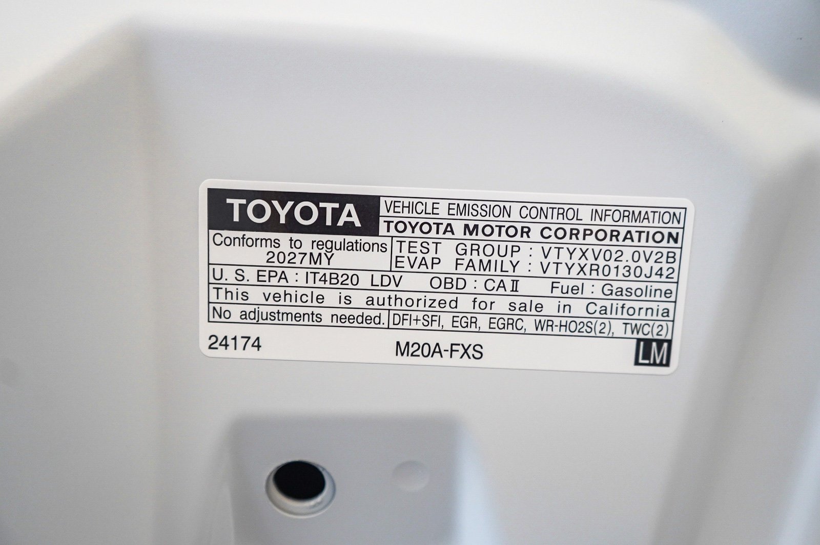 New 2027 Wind Chill Pearl <sup>1</sup> Toyota  Limited image 31