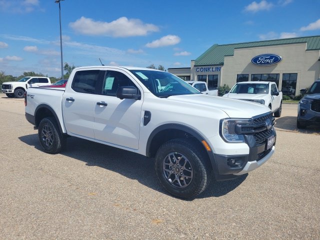 New 2026 Oxford White Ford XLT image 21