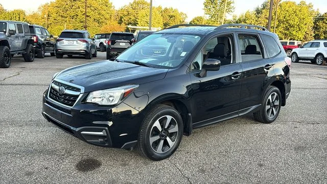 Used 2017 Black Subaru 2.5i Premium image 2