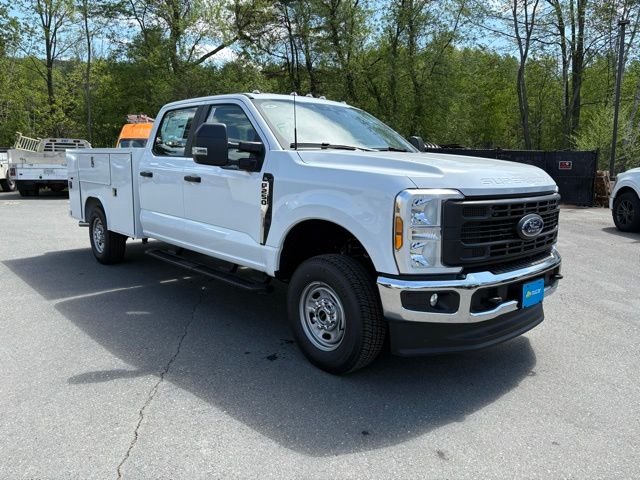 2026 Ford F-250 XL 4x4 Crew Cab 8' Box's photo