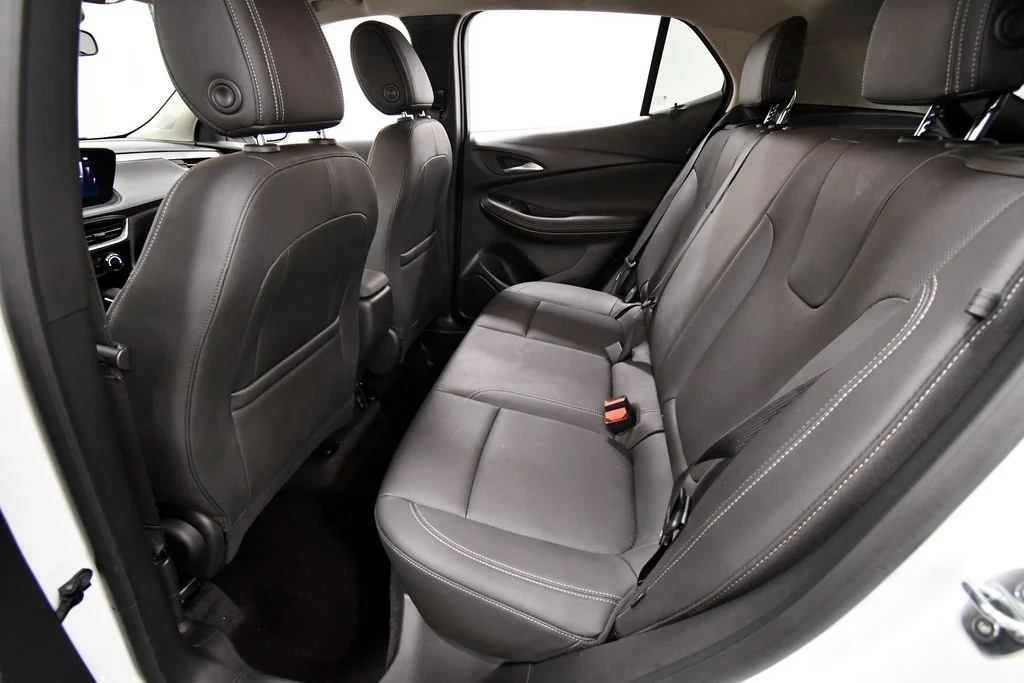 Used 2024 White Buick Sport Touring image 15