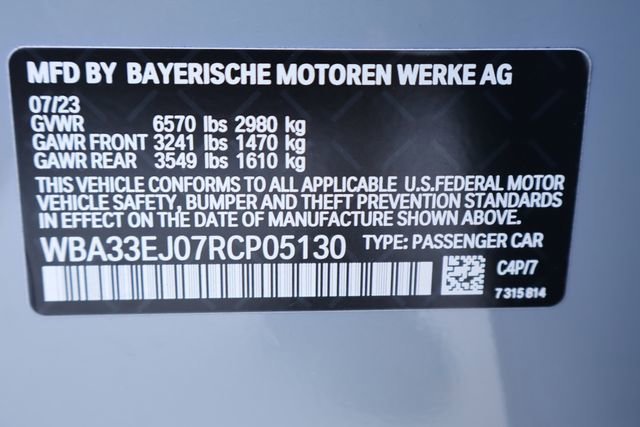 Used 2024  BMW 760i xDrive image 30